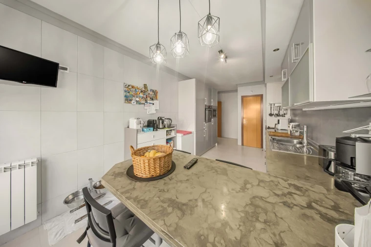 Apartamento T3 para Venda em Mina de Água Foto 3