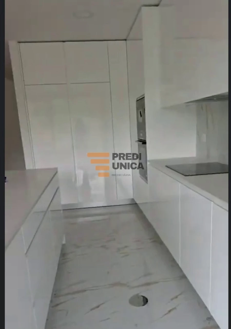 Moradia T3 para Venda em Fânzeres e São Pedro da Cova Foto 20