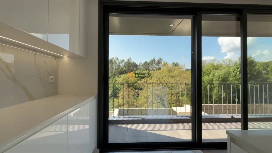 Moradia T3 para Venda em Fânzeres e São Pedro da Cova Foto 8