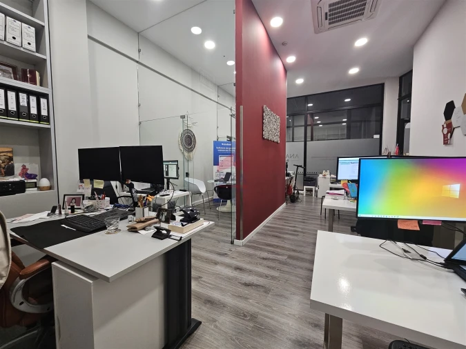 Loja para Arrendamento em Faro (Sé e São Pedro) Foto 3