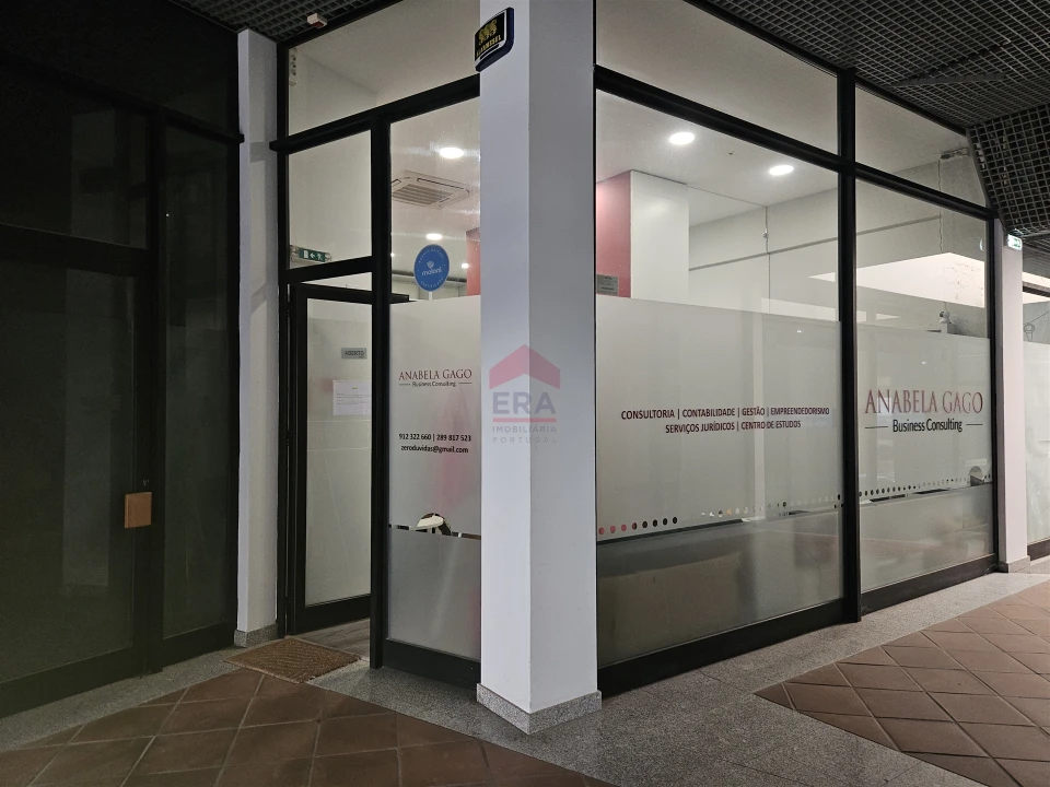 Loja para Arrendamento em Faro (Sé e São Pedro) Foto 8