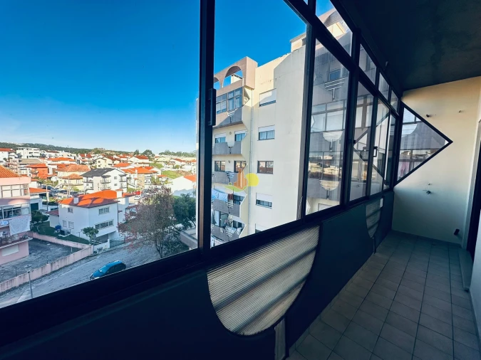 Apartamento T4 para Arrendamento em Buarcos Foto 13