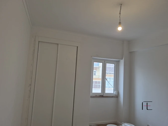 Apartamento T3 para Venda em Venteira Foto 10