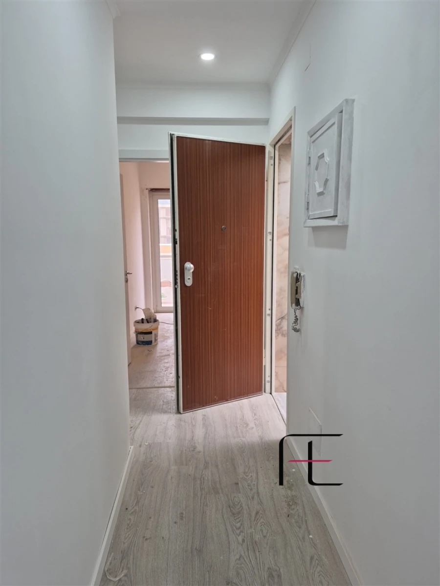 Apartamento T3 para Venda em Venteira Foto 5