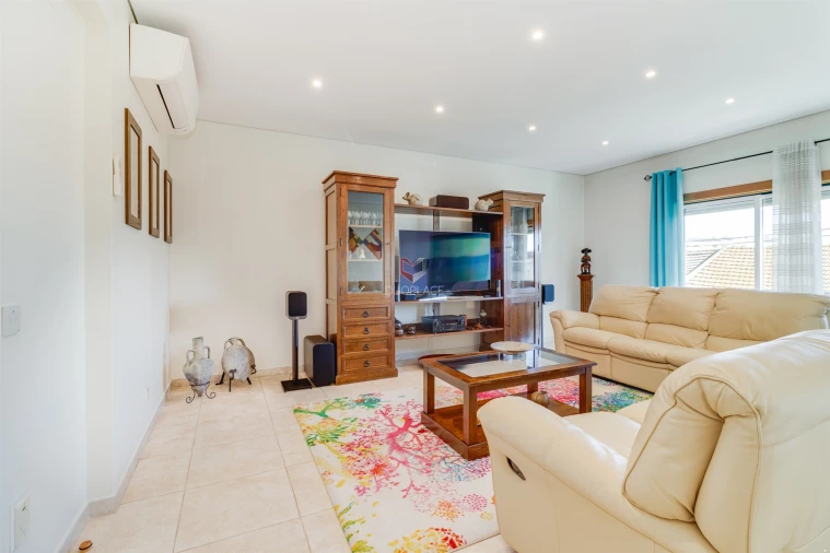 Apartamento T4 para Venda em Pinhal Novo