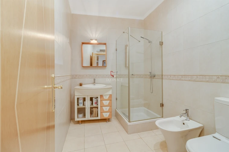 Apartamento T4 para Venda em Pinhal Novo Foto 21