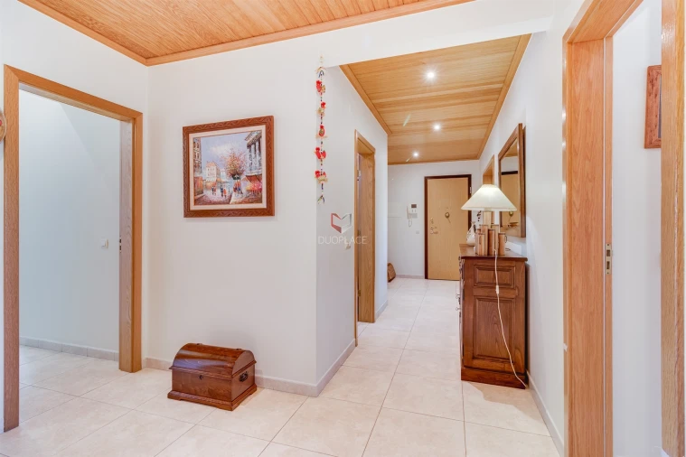 Apartamento T4 para Venda em Pinhal Novo Foto 16