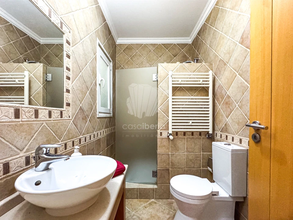 Moradia T4 para Venda em Alcabideche Foto 20