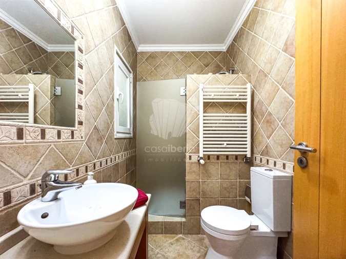 Moradia T4 para Venda em Alcabideche Foto 20