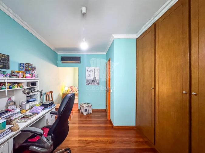 Moradia T4 para Venda em Alcabideche Foto 27