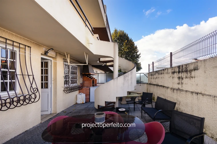 Moradia T4 para Venda em Grijó e Sermonde Foto 2