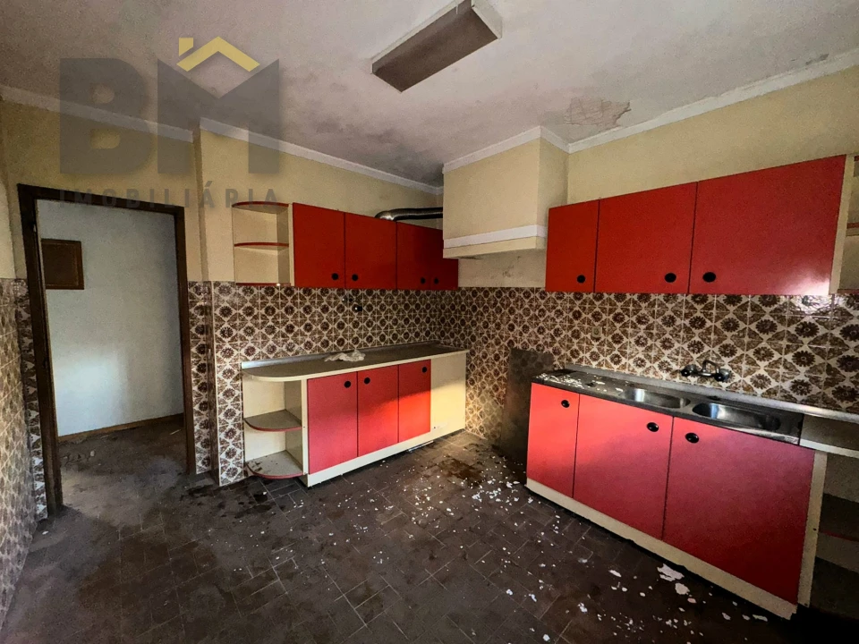 Apartamento T2 para Venda em Castelo Branco Foto 14