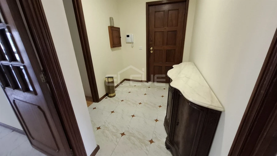 Apartamento T3 para Arrendamento em Santa Marinha e São Pedro da Afurada Foto 9