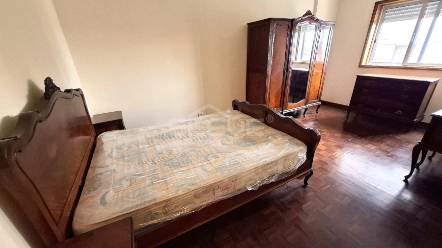 Apartamento T3 para Arrendamento em Santa Marinha e São Pedro da Afurada Foto 10