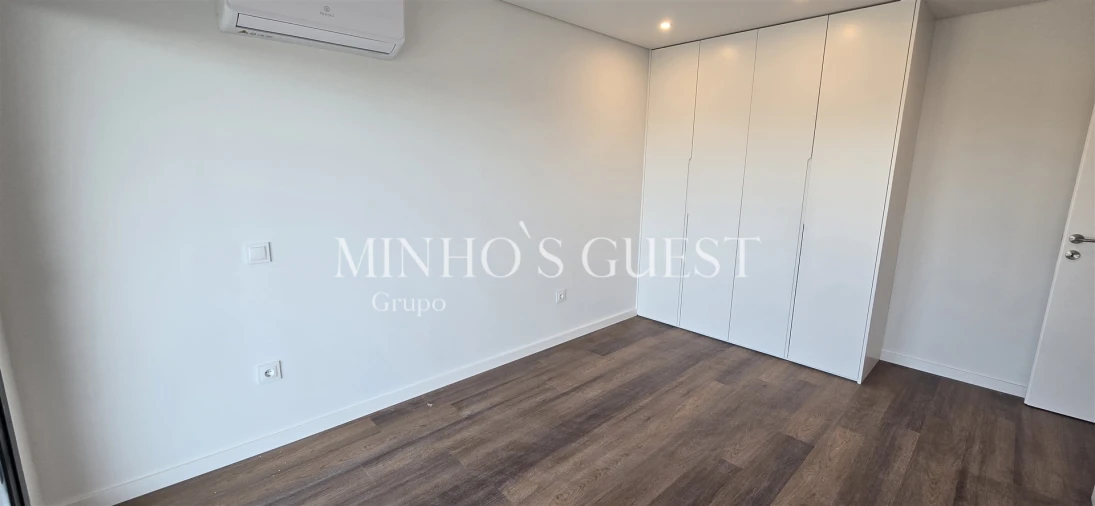 Apartamento T3 para Venda em Ferreiros e Gondizalves Foto 15