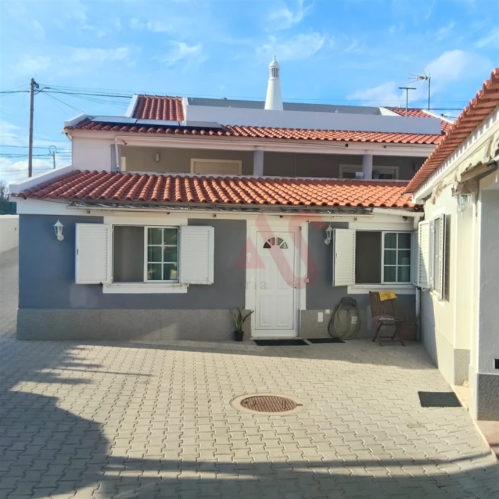 Moradia T3 para Venda em Albufeira e Olhos de Água Foto 8