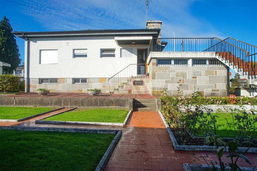 Moradia T3 para Venda em Margaride, Várzea, Lagares, Varziela, Moure Foto 4