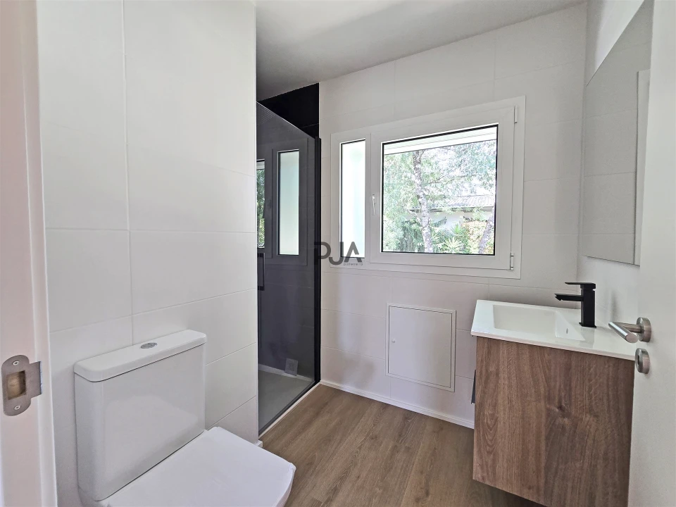 Apartamento T4 para Venda em Rio de Loba Foto 9