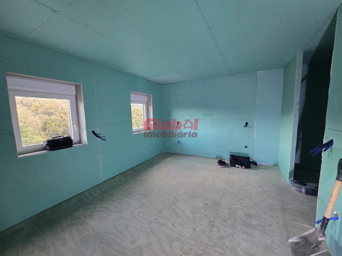 Moradia T3 para Venda em Couto de Baixo e Couto de Cima Foto 5