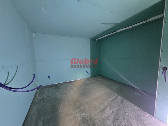 Moradia T3 para Venda em Couto de Baixo e Couto de Cima Foto 4