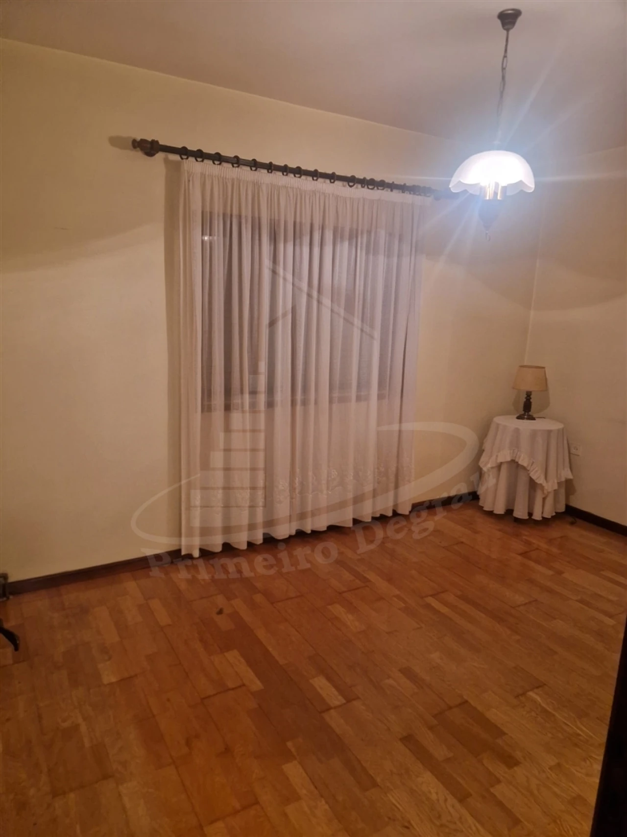 Moradia T3 para Arrendamento em Caldelas Foto 12