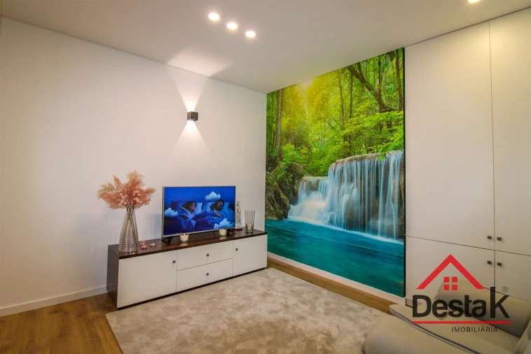 Apartamento T1 para Arrendamento em Abraveses Foto 6