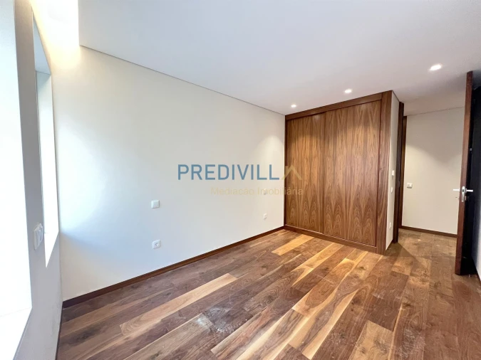 Apartamento T3 para Venda em Póvoa de Varzim, Beiriz e Argivai Foto 11