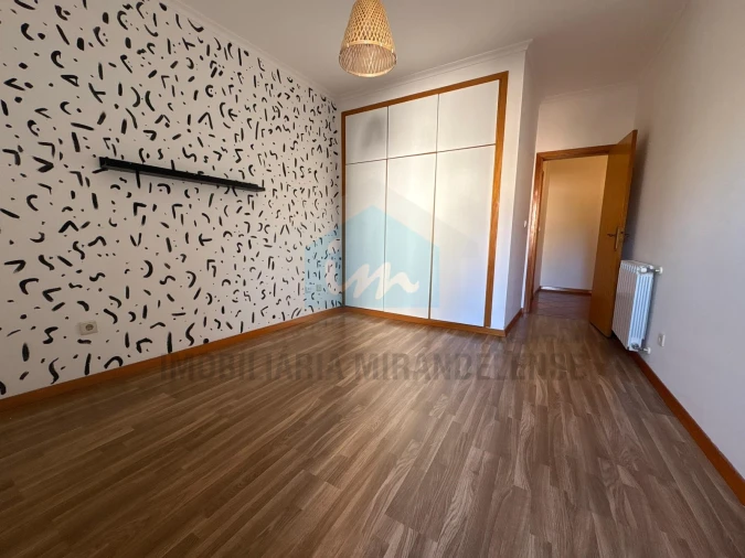 Apartamento T2 para Venda em Mirandela Foto 8