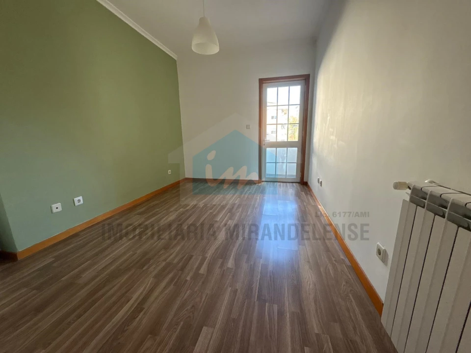 Apartamento T2 para Venda em Mirandela Foto 10