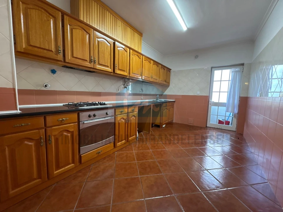 Apartamento T2 para Venda em Mirandela Foto 3