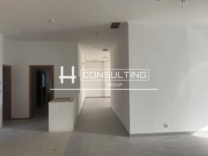 Loja para Arrendamento em Barcarena Foto 12