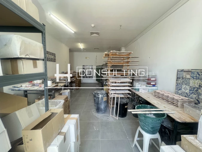 Loja para Arrendamento em Barcarena Foto 5