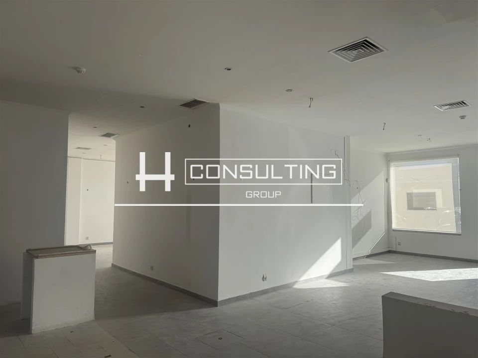 Loja para Arrendamento em Barcarena Foto 11