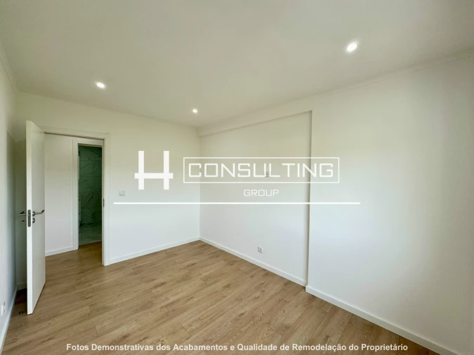 Apartamento T4 para Venda em Águas Livres Foto 36