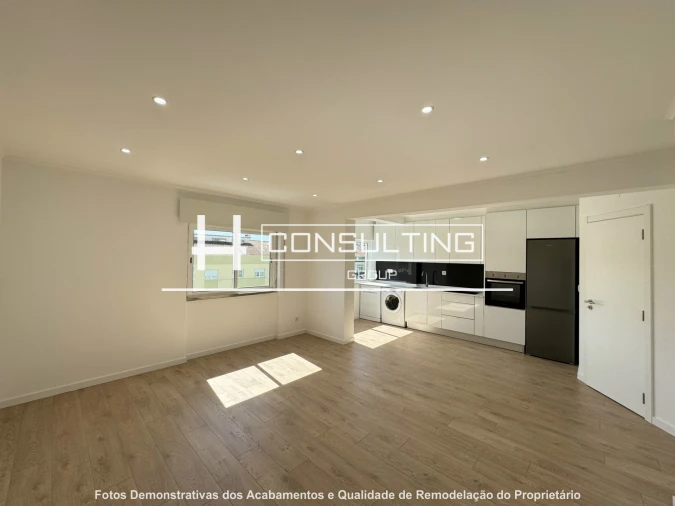 Apartamento T4 para Venda em Águas Livres Foto 17