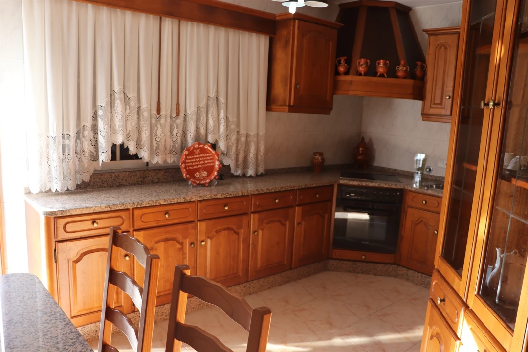 Moradia T5 para Venda em Santo Tirso, Couto (Santa Cristina e São Miguel) e Burgães Foto 10