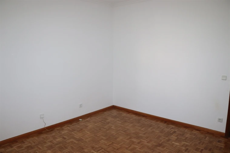 Moradia T5 para Venda em Santo Tirso, Couto (Santa Cristina e São Miguel) e Burgães Foto 16