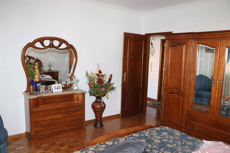 Moradia T5 para Venda em Santo Tirso, Couto (Santa Cristina e São Miguel) e Burgães Foto 14