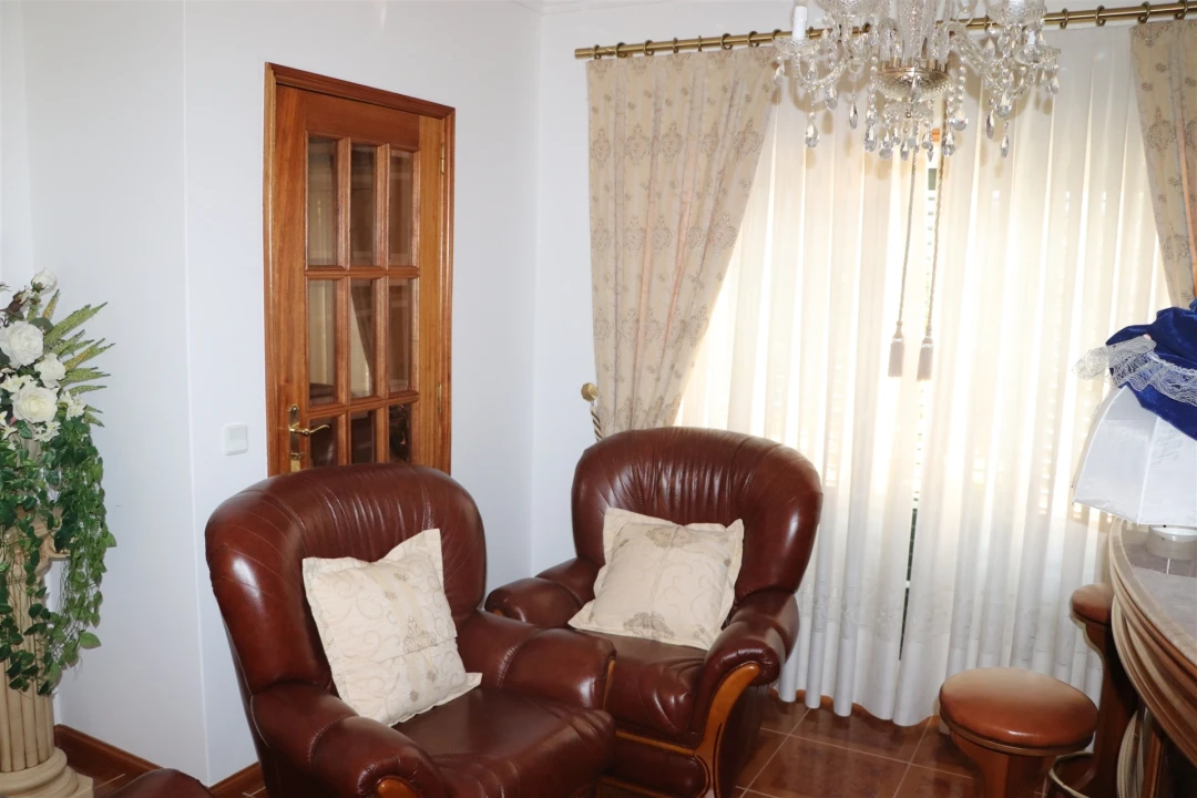 Moradia T5 para Venda em Santo Tirso, Couto (Santa Cristina e São Miguel) e Burgães Foto 19