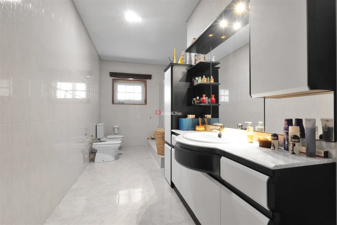 Moradia T3 para Venda em São João de Ver Foto 10