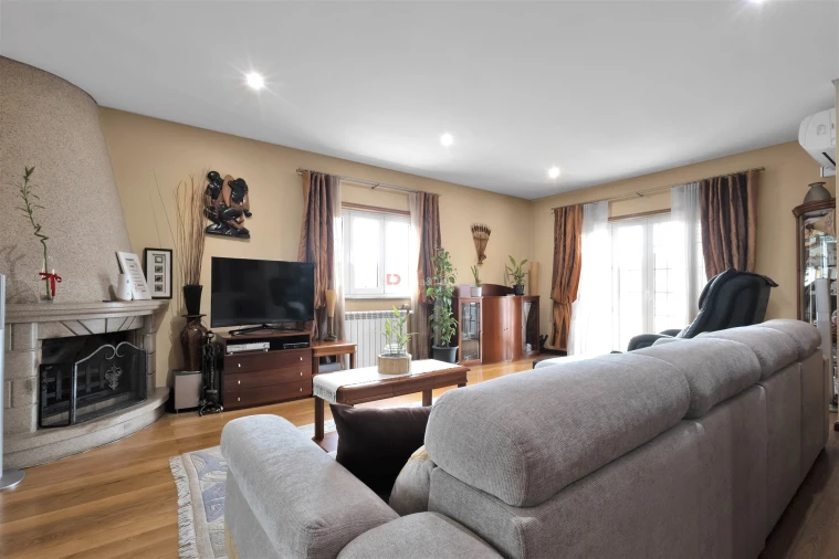 Moradia T3 para Venda em São João de Ver Foto 2