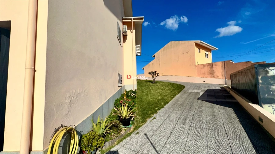 Moradia T3 para Venda em São João de Ver Foto 13