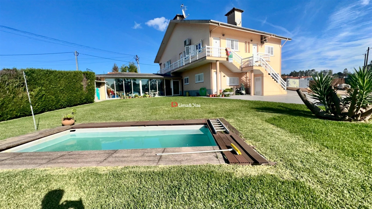 Moradia T3 para Venda em São João de Ver Foto 13