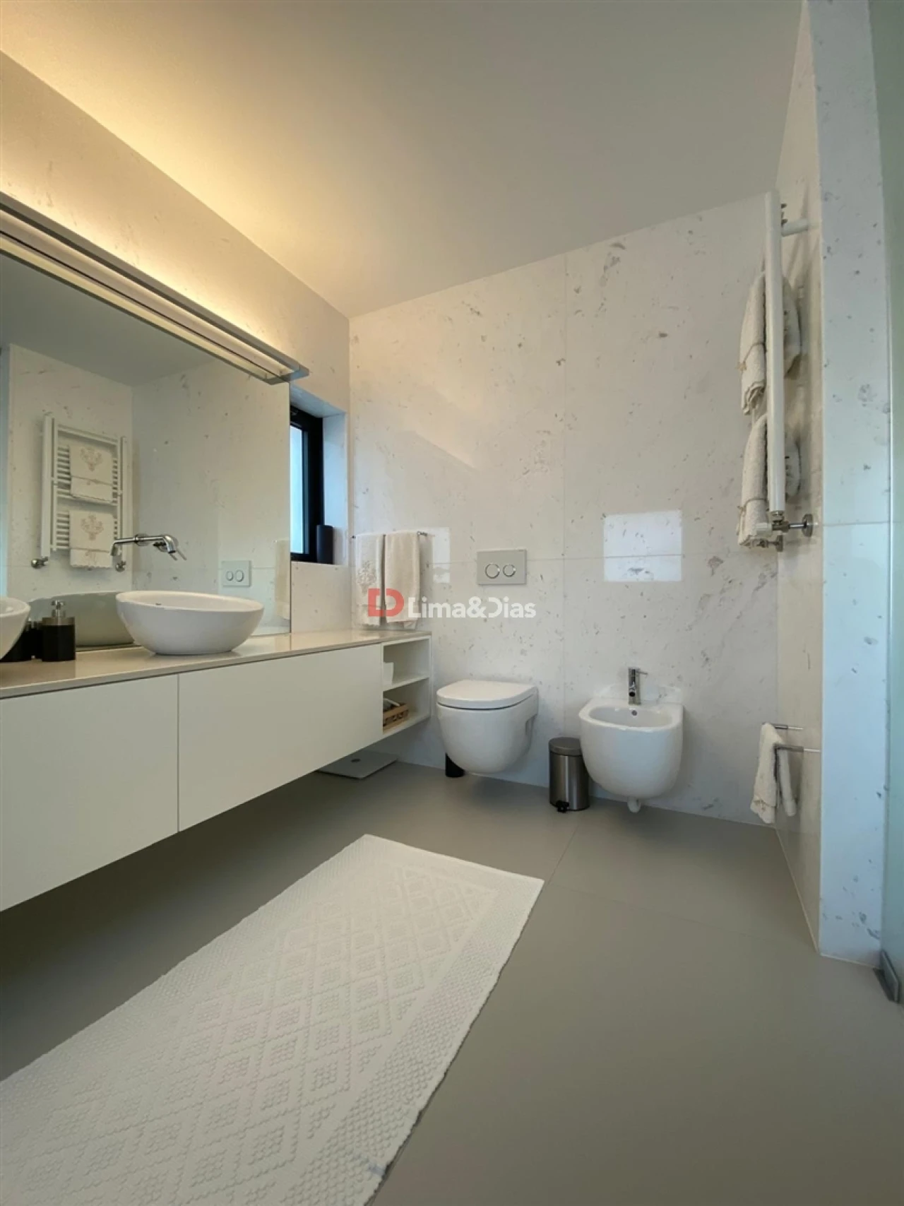 Moradia T3 para Venda em Madalena Foto 19