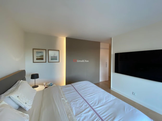 Moradia T3 para Venda em Madalena Foto 22