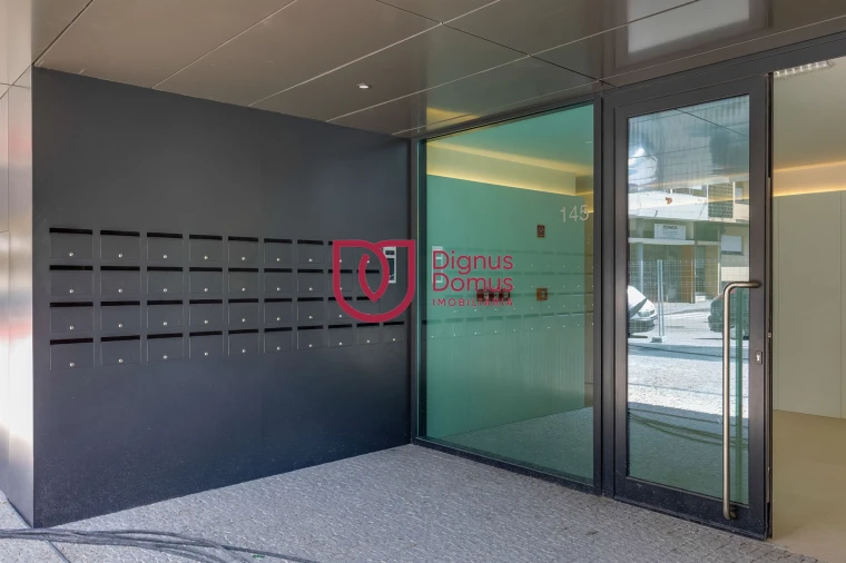 Apartamento T3 para Venda em Mafamude e Vilar do Paraíso Foto 5