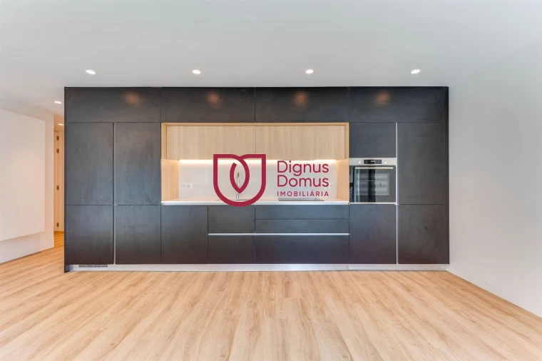 Apartamento T3 para Venda em Mafamude e Vilar do Paraíso Foto 14