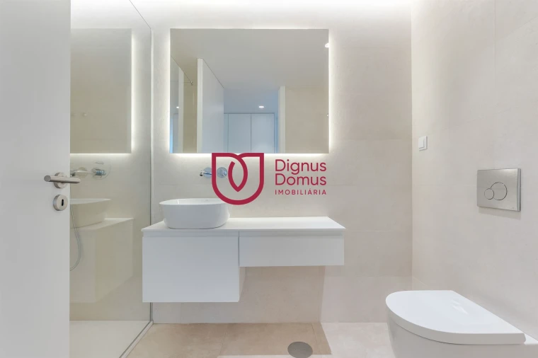 Apartamento T3 para Venda em Mafamude e Vilar do Paraíso Foto 26