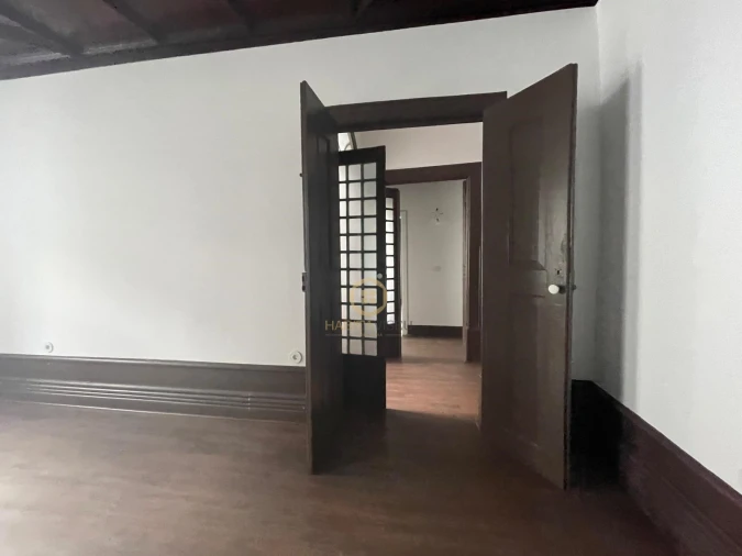 Apartamento T3 para Arrendamento em Viseu Foto 8