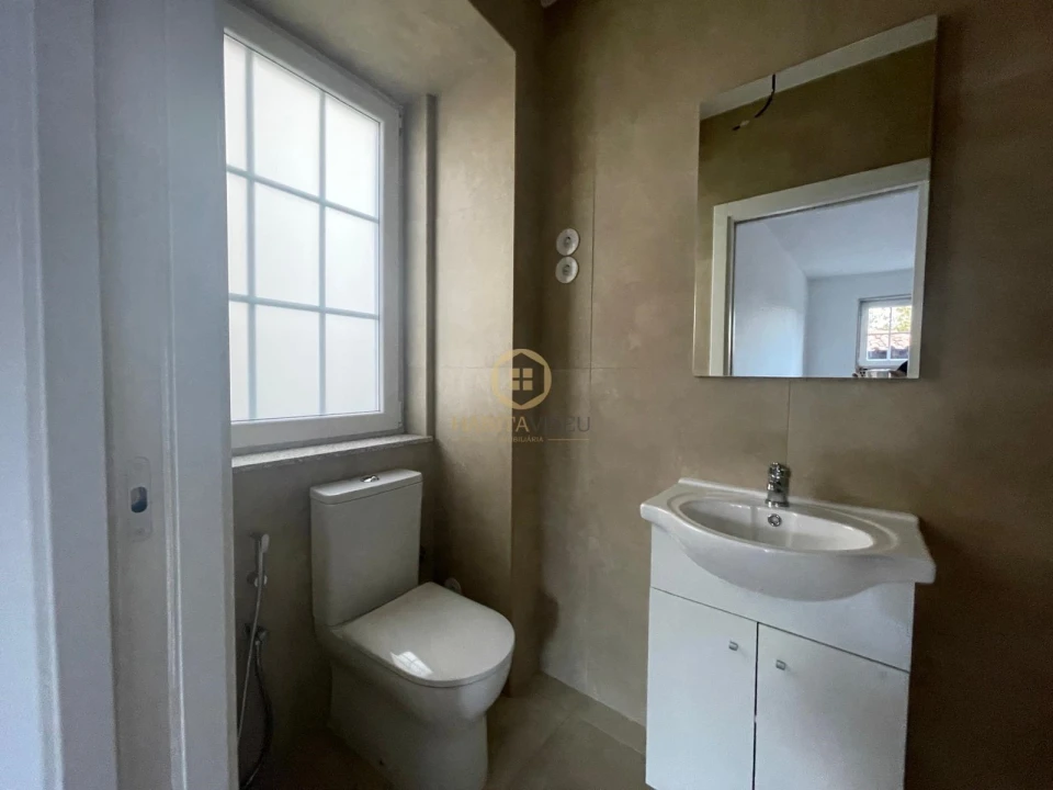 Apartamento T3 para Arrendamento em Viseu Foto 6